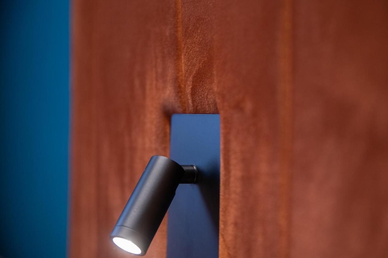 Colors Hotel Атина Екстериор снимка