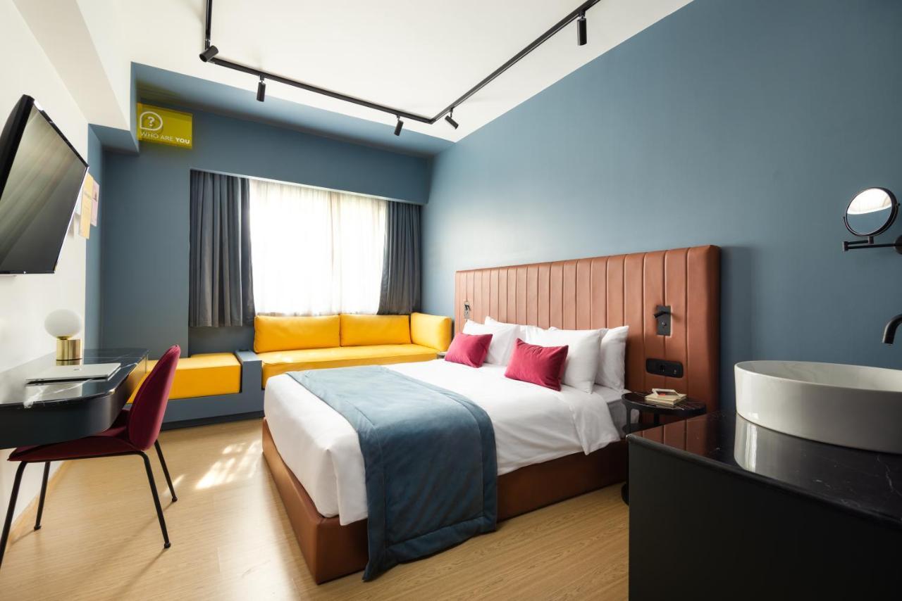 Colors Hotel Атина Екстериор снимка