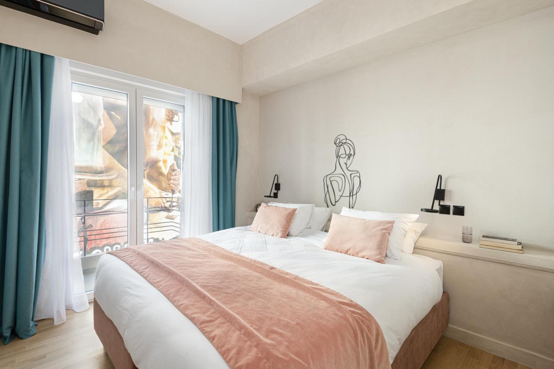 Colors Hotel Атина Екстериор снимка