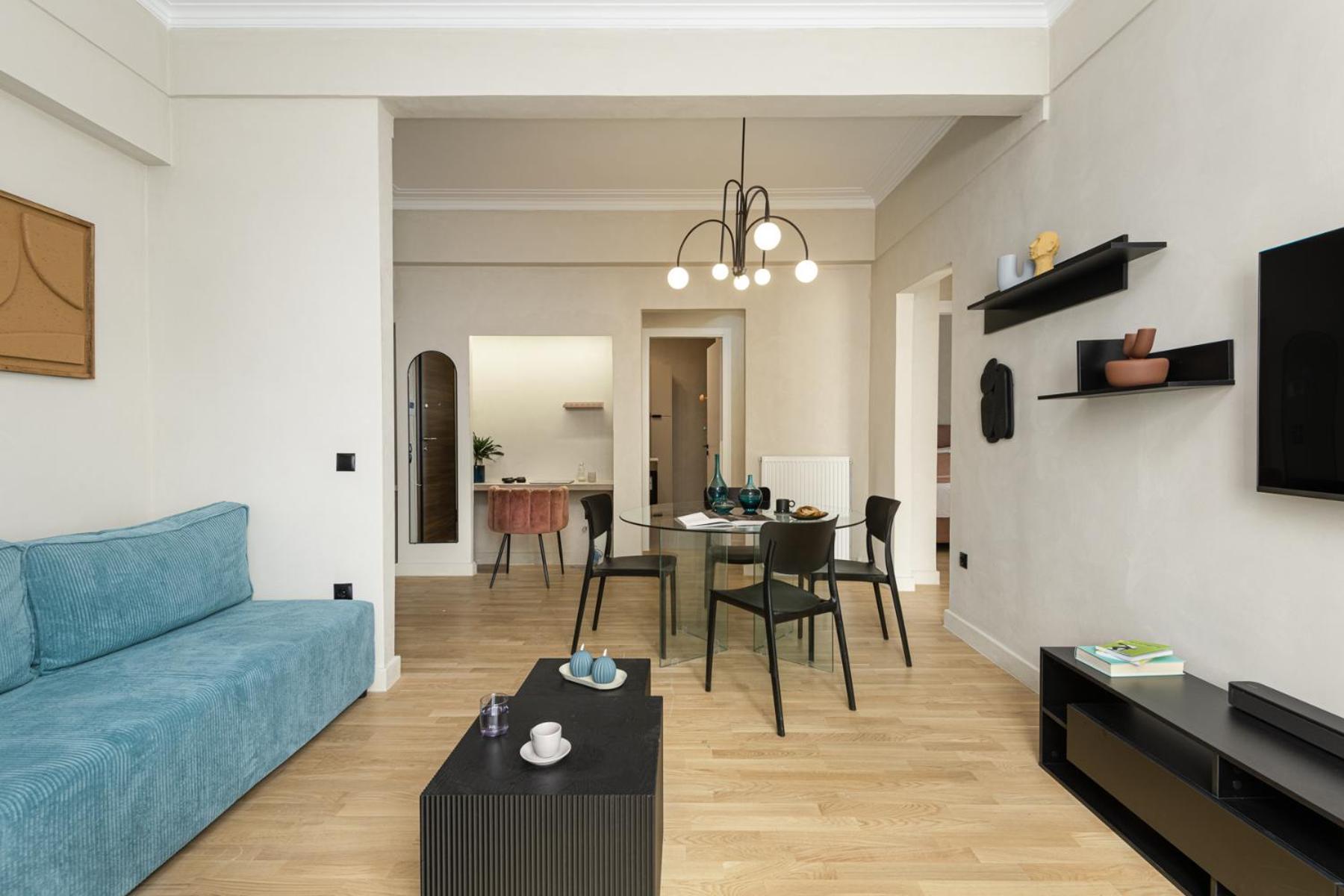Colors Hotel Атина Екстериор снимка